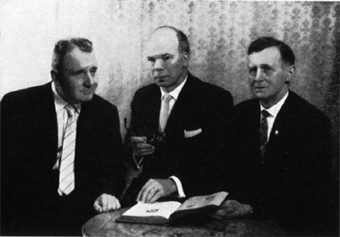 v.l.n.r.: Hans Schütte, Schriftführer; Josef Wessel, 1. Vorsitzender; Fritz Tuschenbönner, Hauptkassierer
